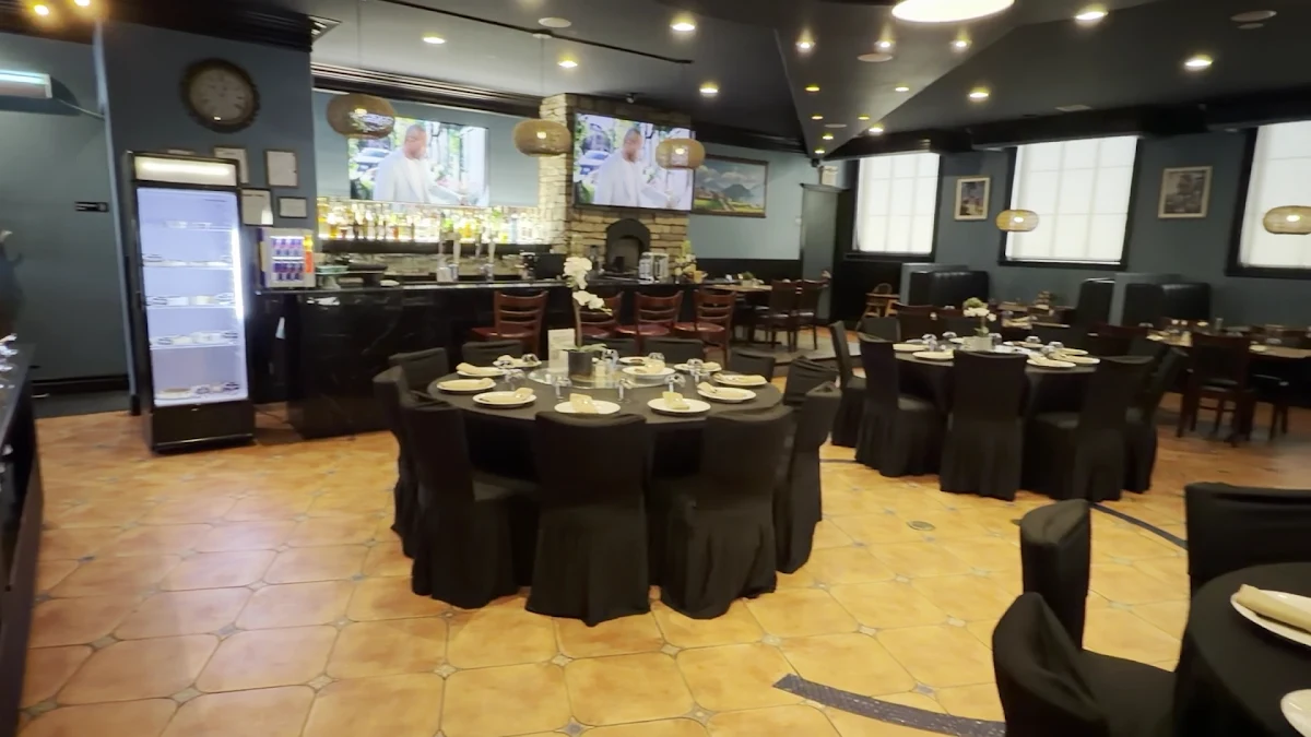 Vibe, Y-Not Indian Kitchen and Bar