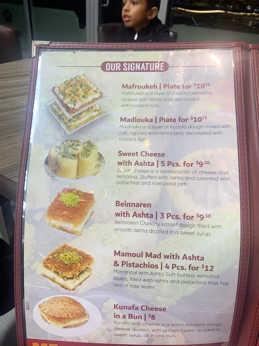 Menu, Crown Pastries