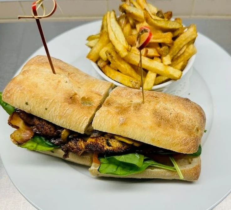 Food & drink, Newton Arms Bar and grill