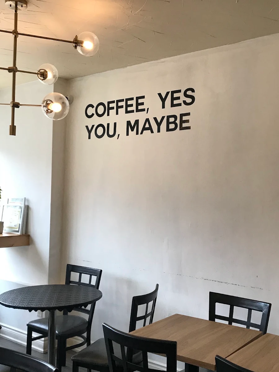 Vibe, Decourses Café