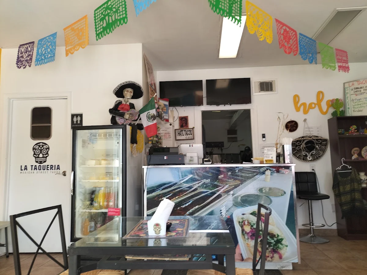 Vibe, La Taqueria Mexican Street Tacos