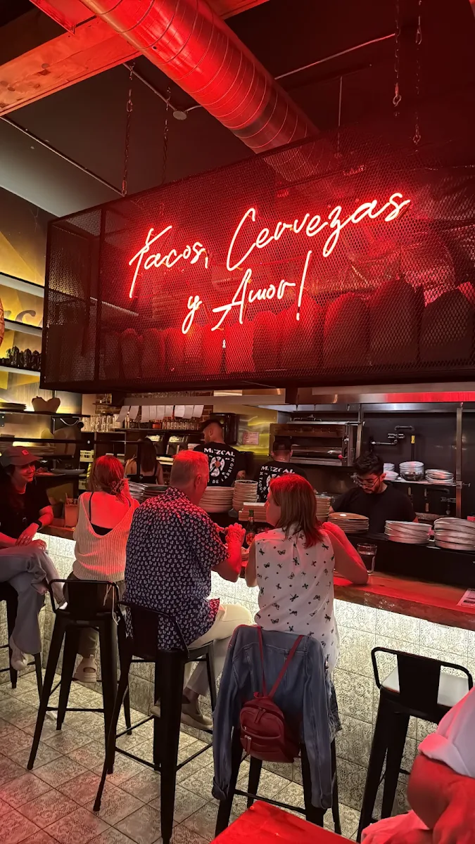 Vibe, Mezcal Taqueria