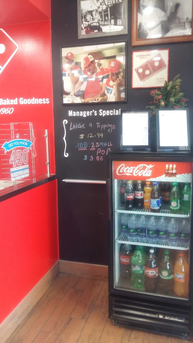 Vibe, Domino's Pizza
