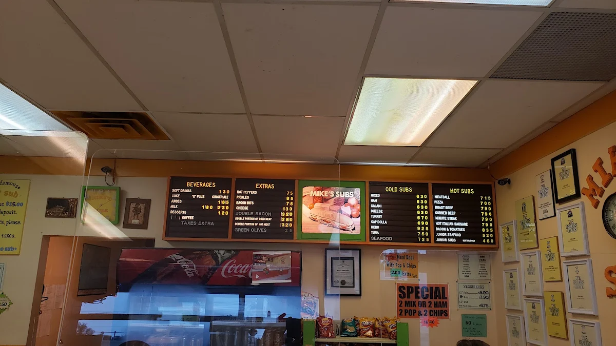 Menu, Mike's Submarines