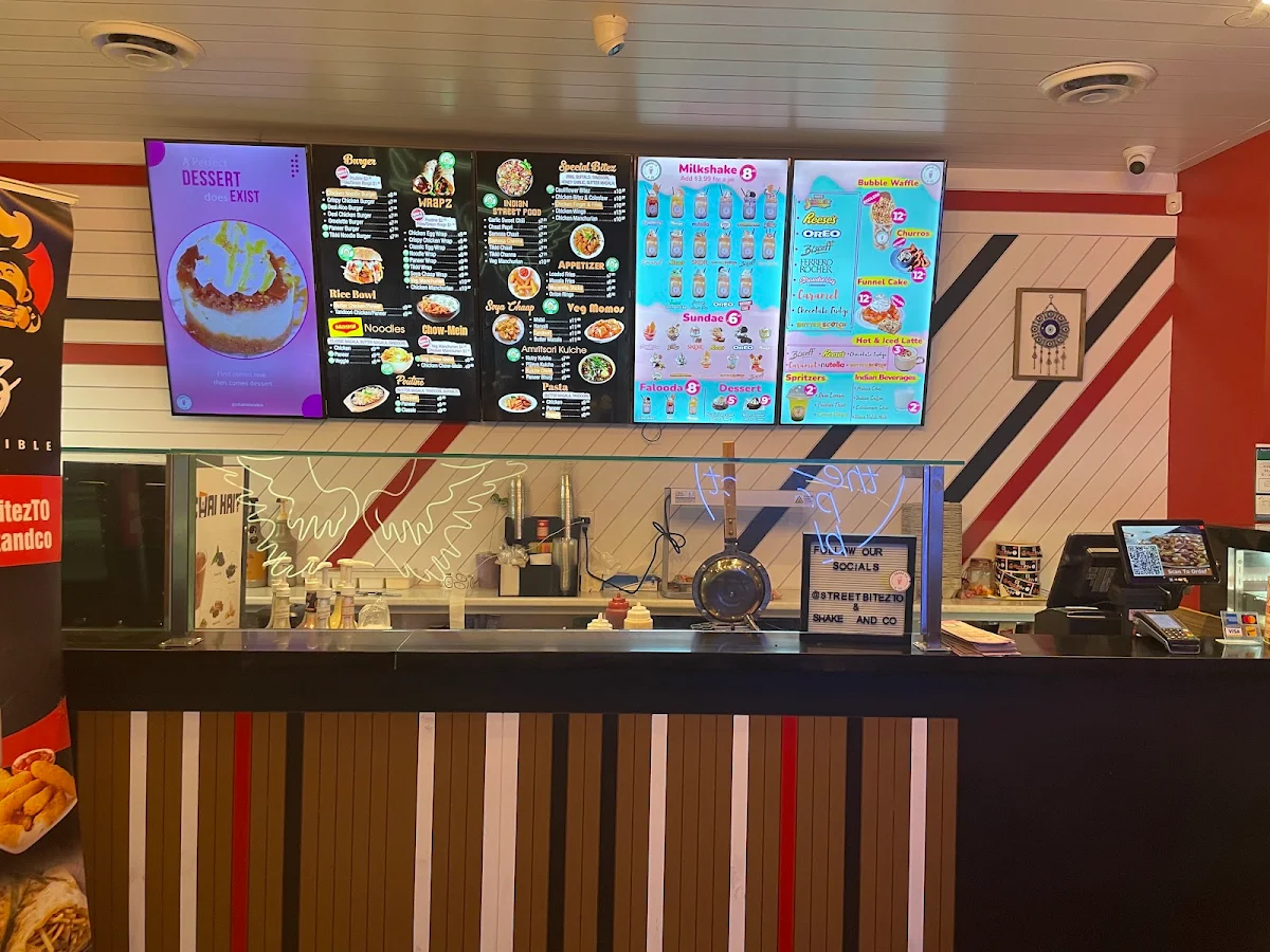 Menu, Shake It & Co