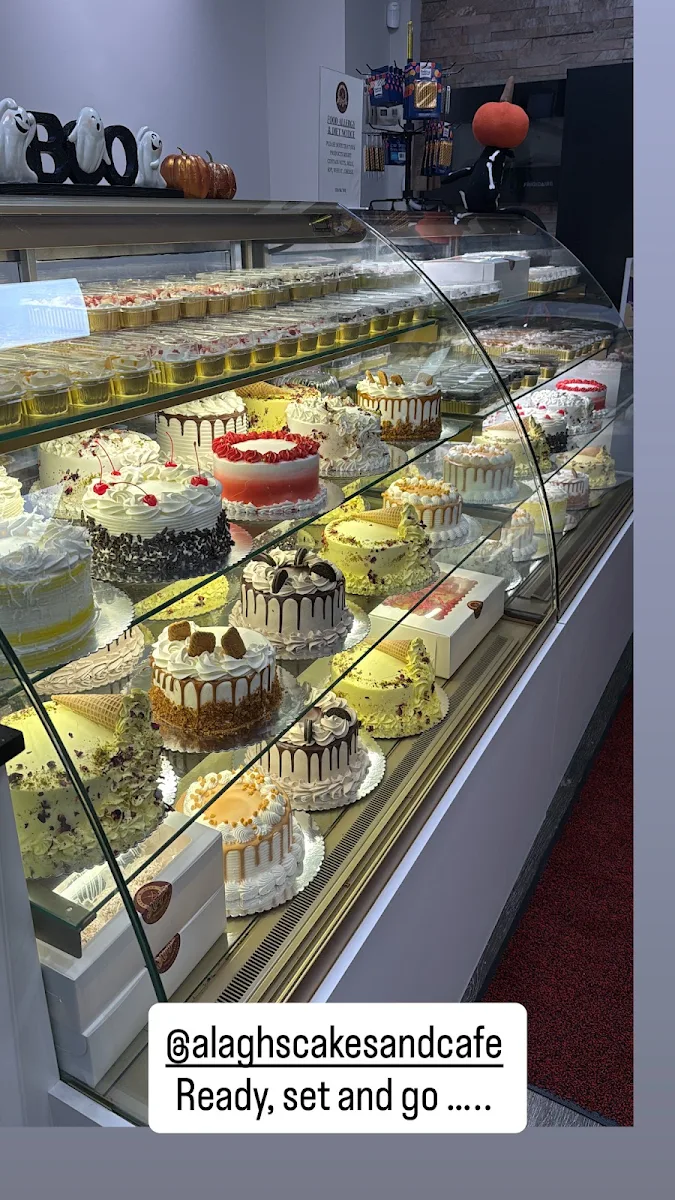 Vibe, Alagh’s Cakes & Cafe