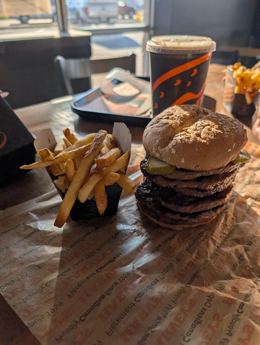 Food & drink, Harvey's