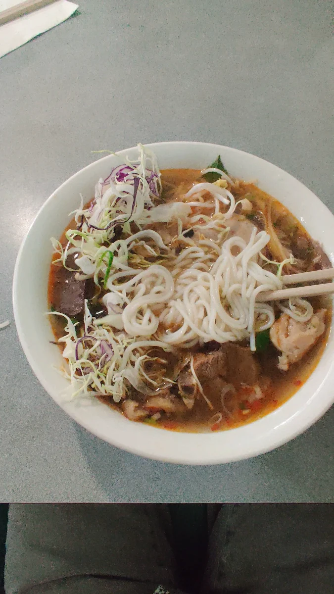 Food & drink, Song Huong Restaurant