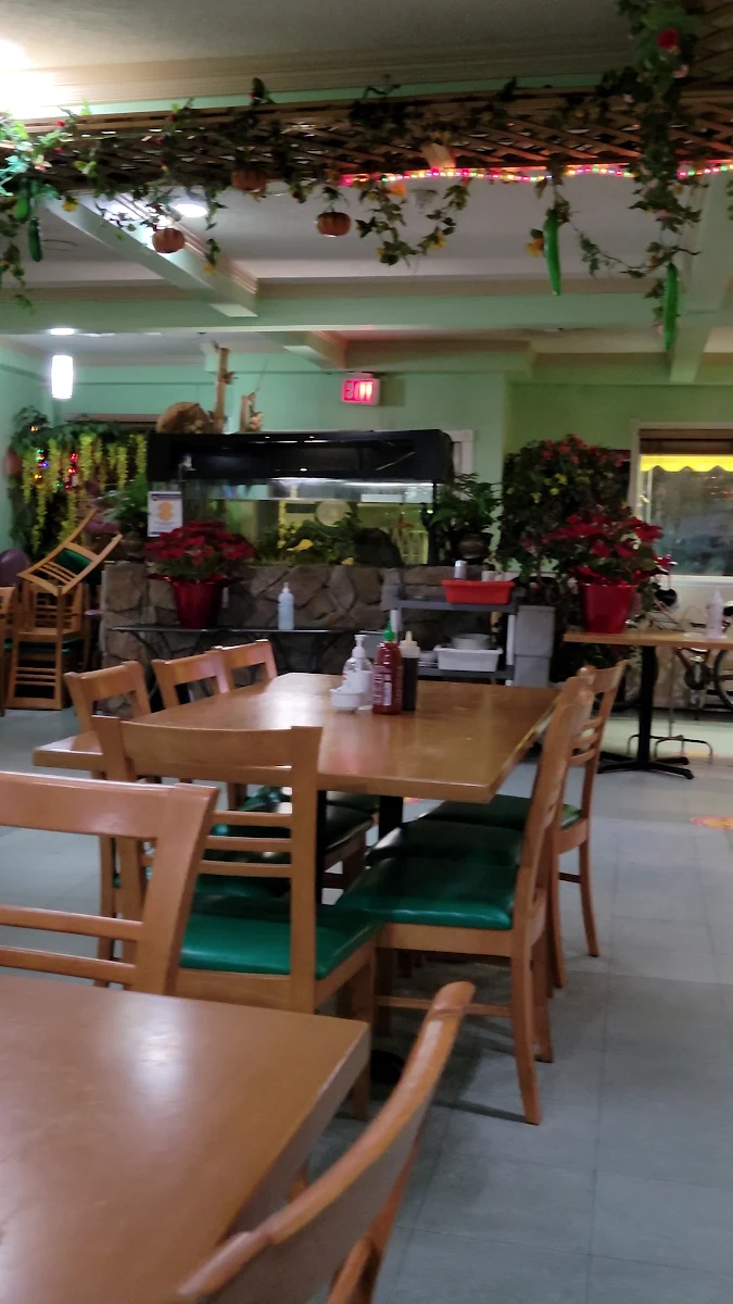 Vibe, Song Huong Restaurant