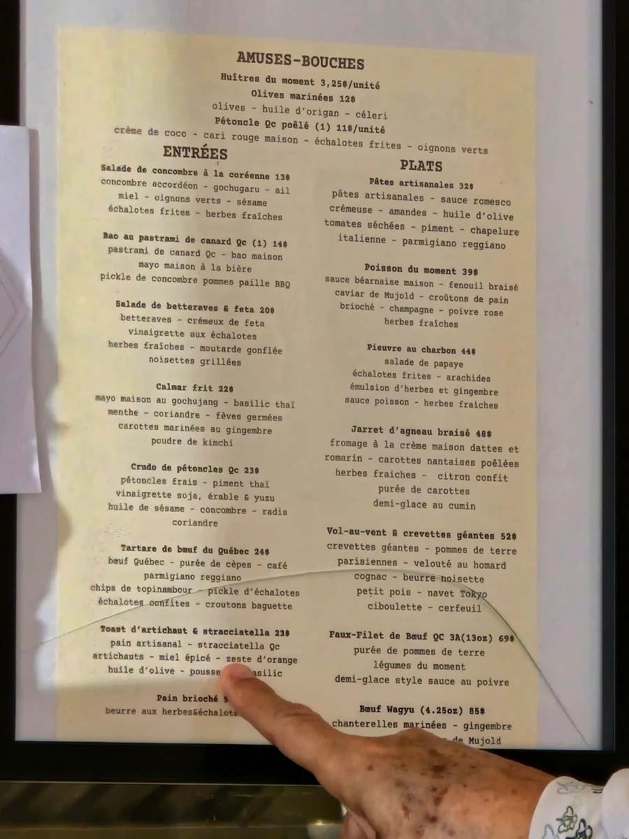 Menu, Saint Laurent Café
