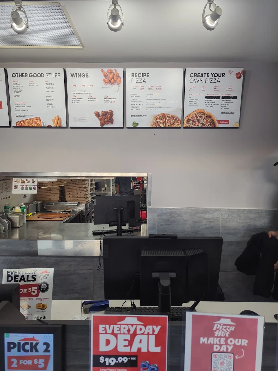 Menu, Pizza Hut