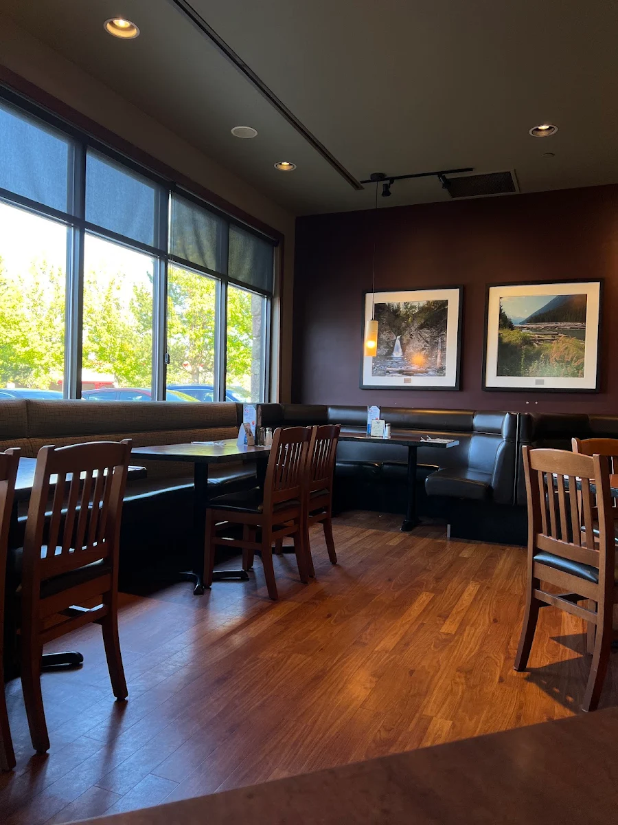 Vibe, White Spot Port Coquitlam