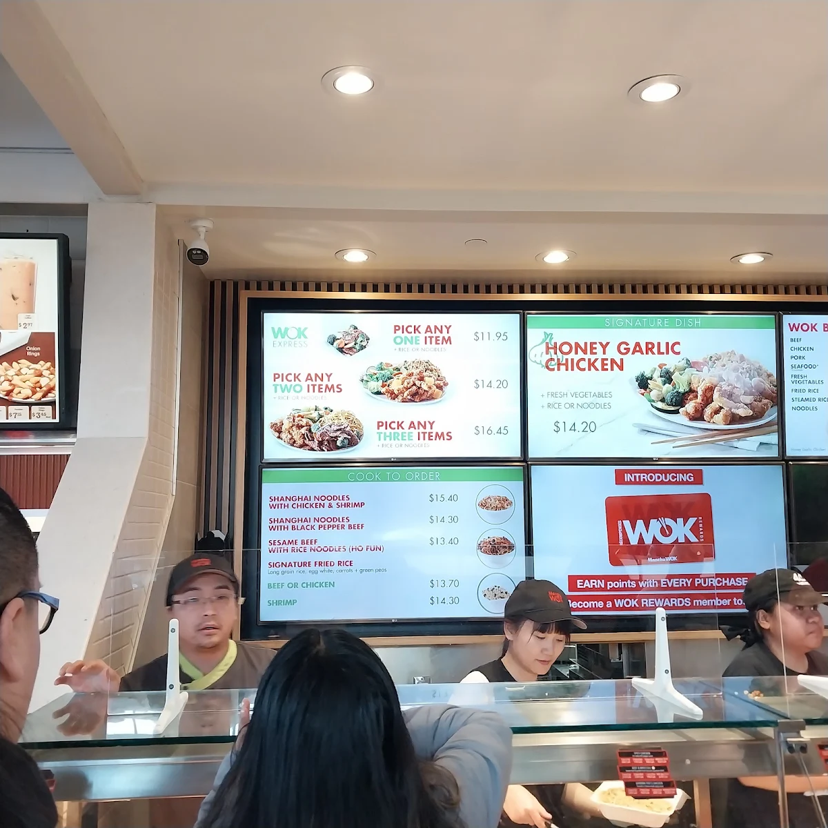 Vibe, Manchu Wok