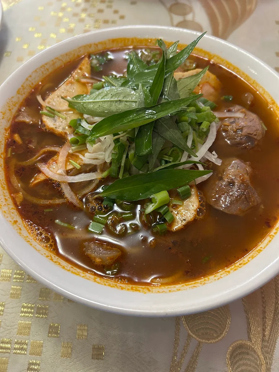 Food & drink, Saigon Paradise Restaurant