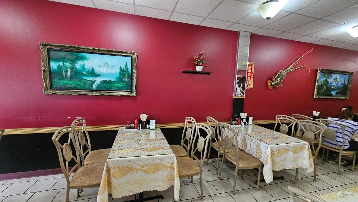 Vibe, Saigon Paradise Restaurant