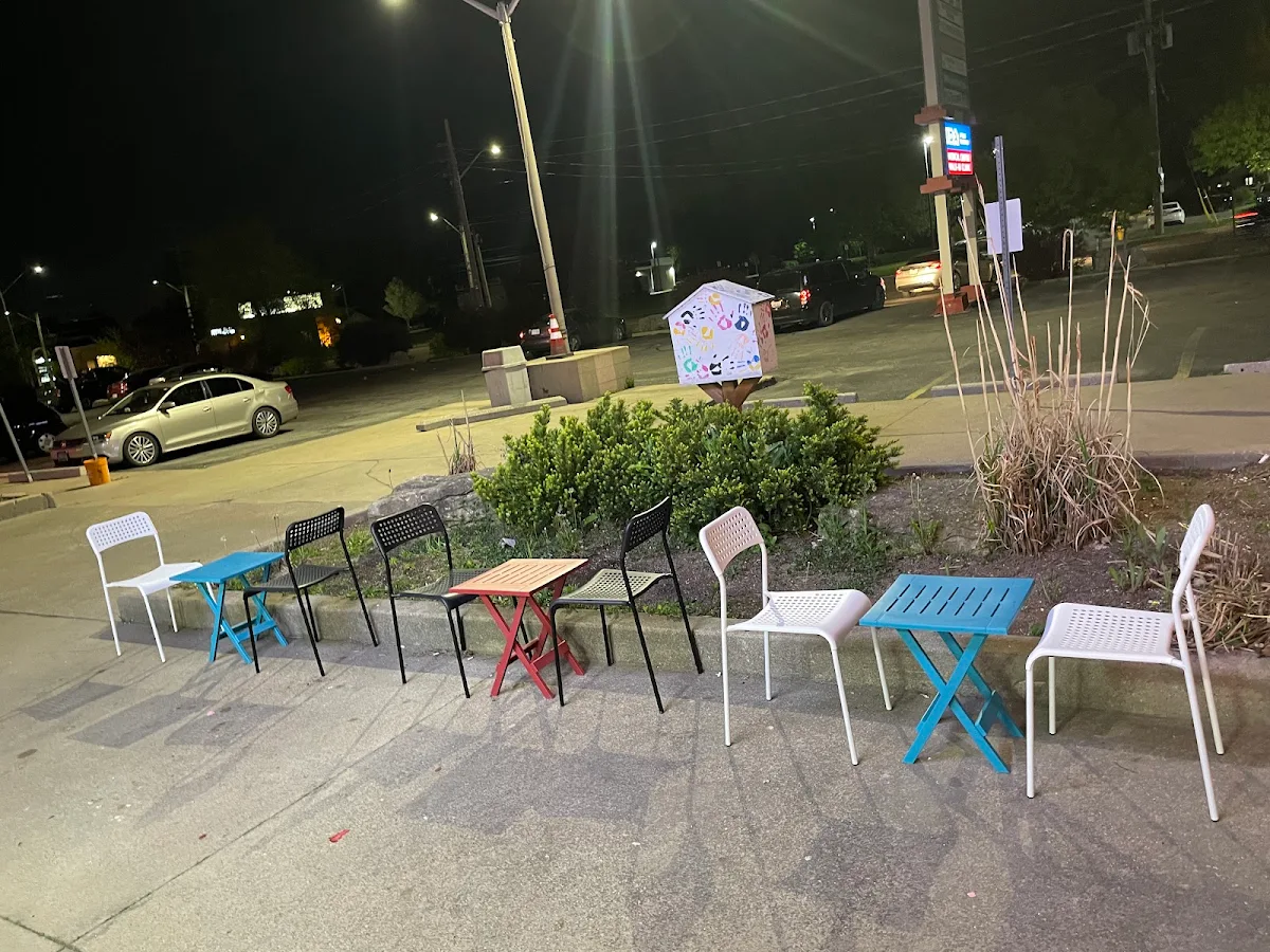Vibe, Rollz Ice Cream & Desserts Windsor