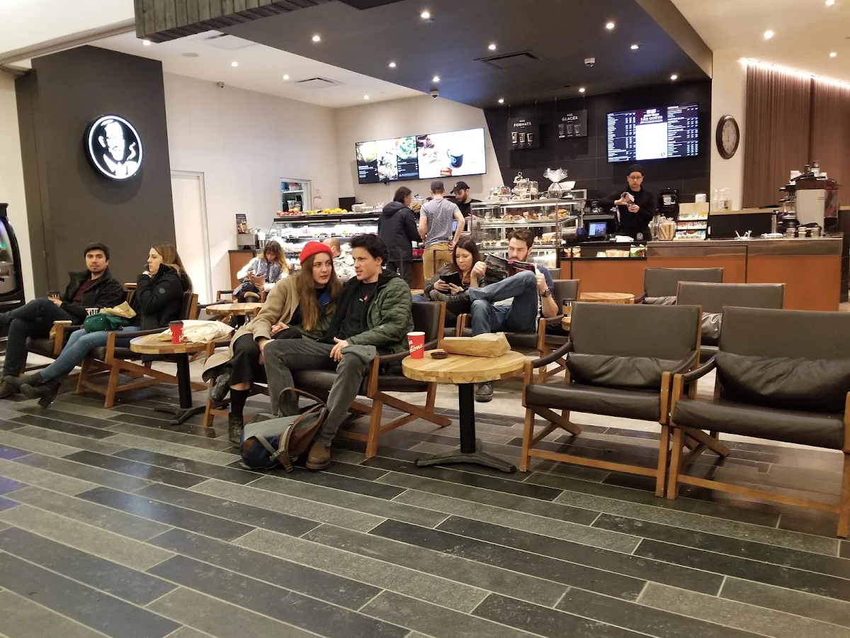 Vibe, Café Van Houtte