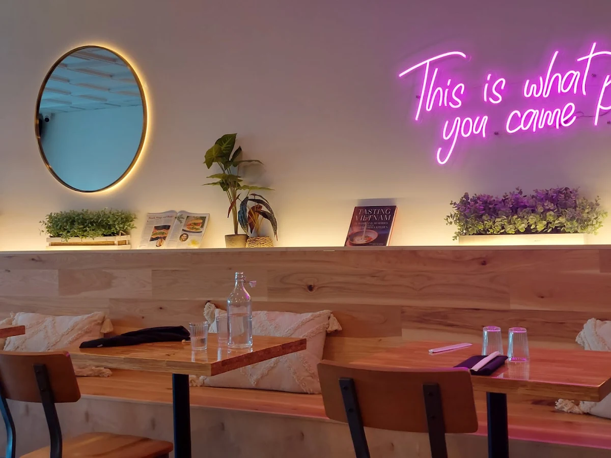 Vibe, Mot To Vietnamese Restaurant