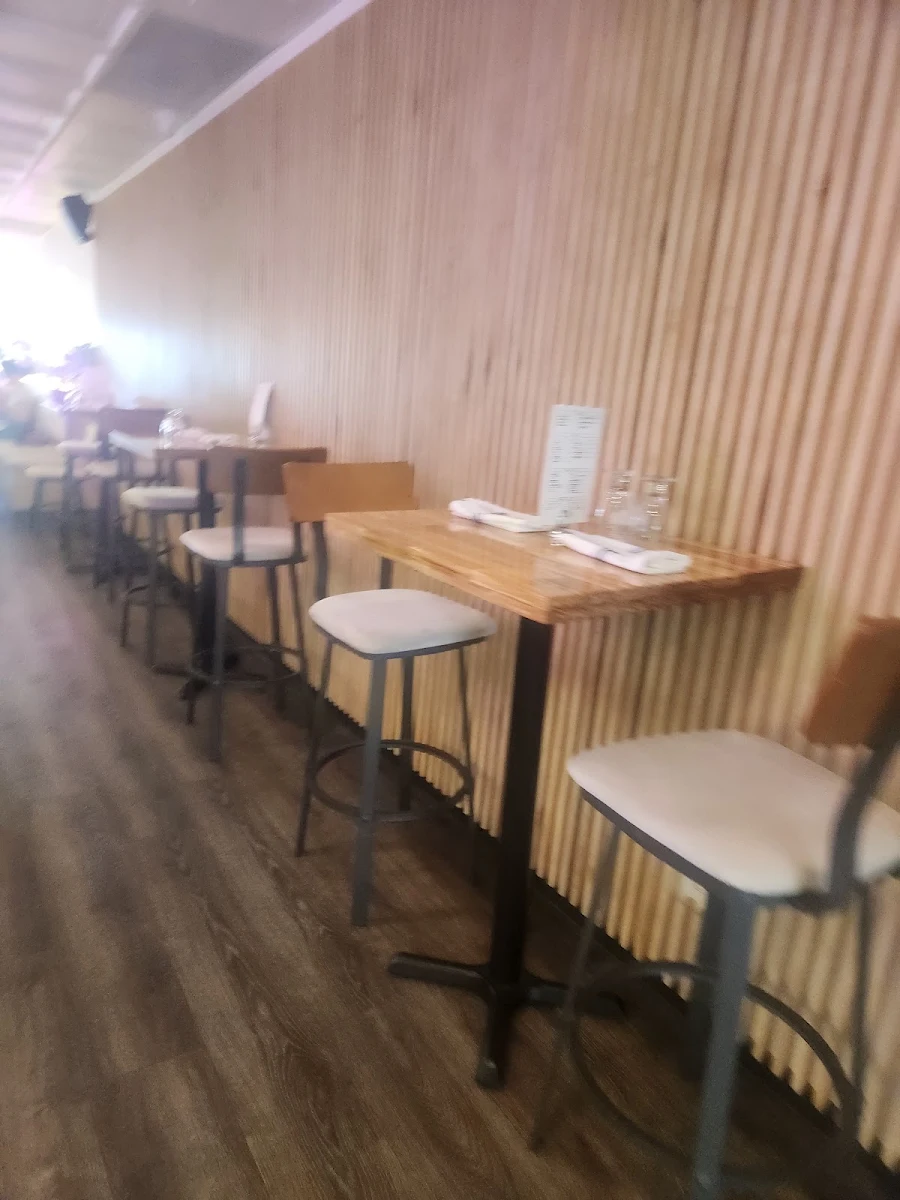 Vibe, Mot To Vietnamese Restaurant