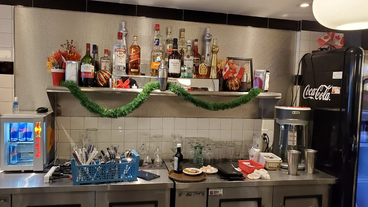 Vibe, The Donlands Diner