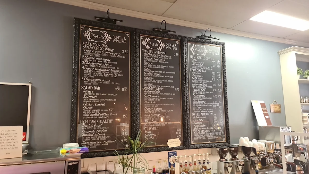 Menu, Café 22