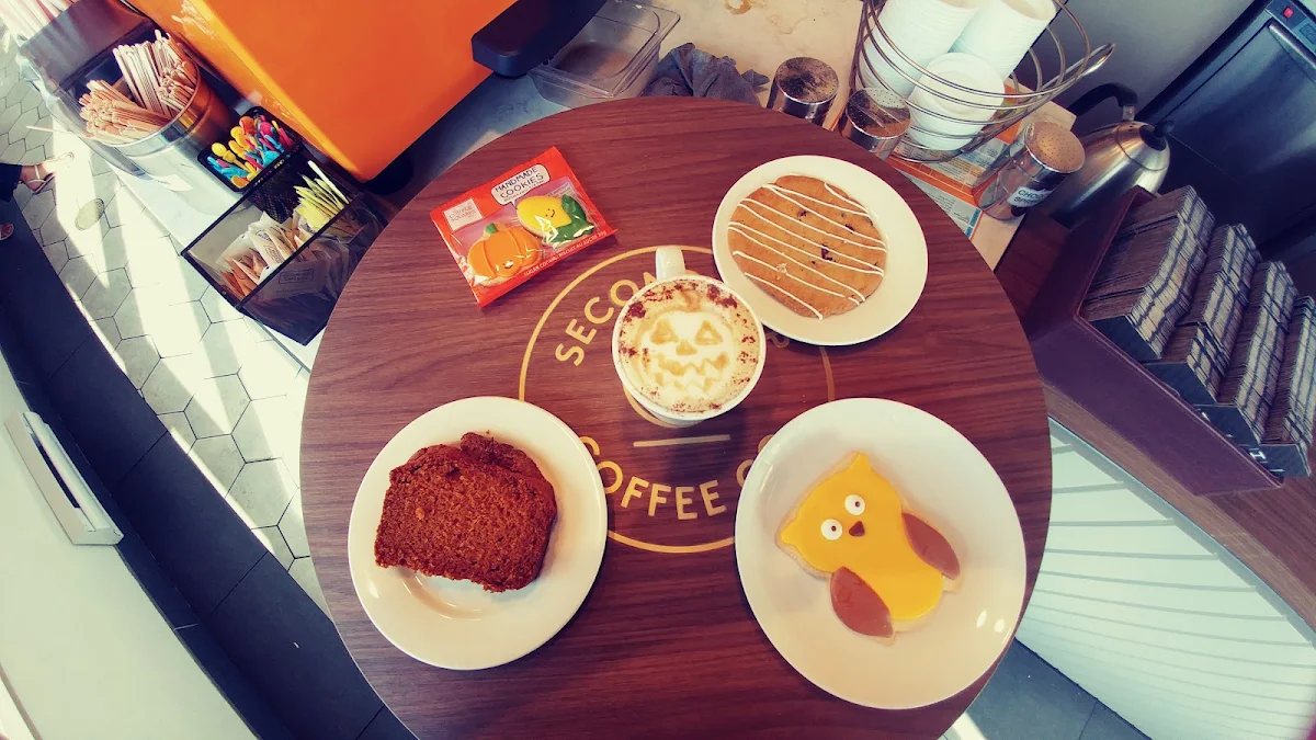 Food & drink photo 4