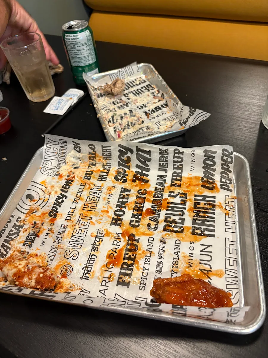 Menu, 6IXTY WINGS