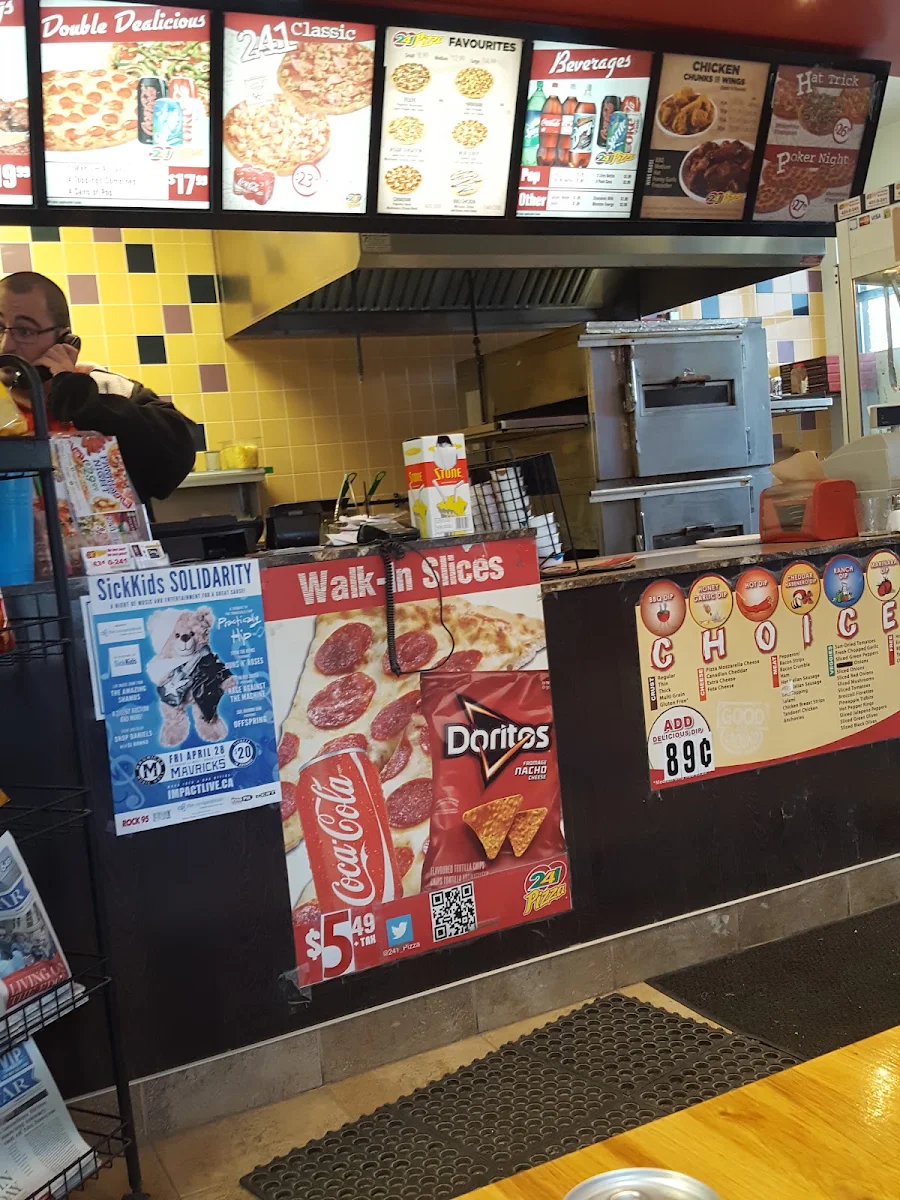 Menu, 241 Pizza