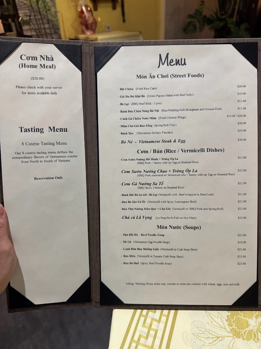 Menu, Pho & Rolls (by Cai Gac-mang-re)
