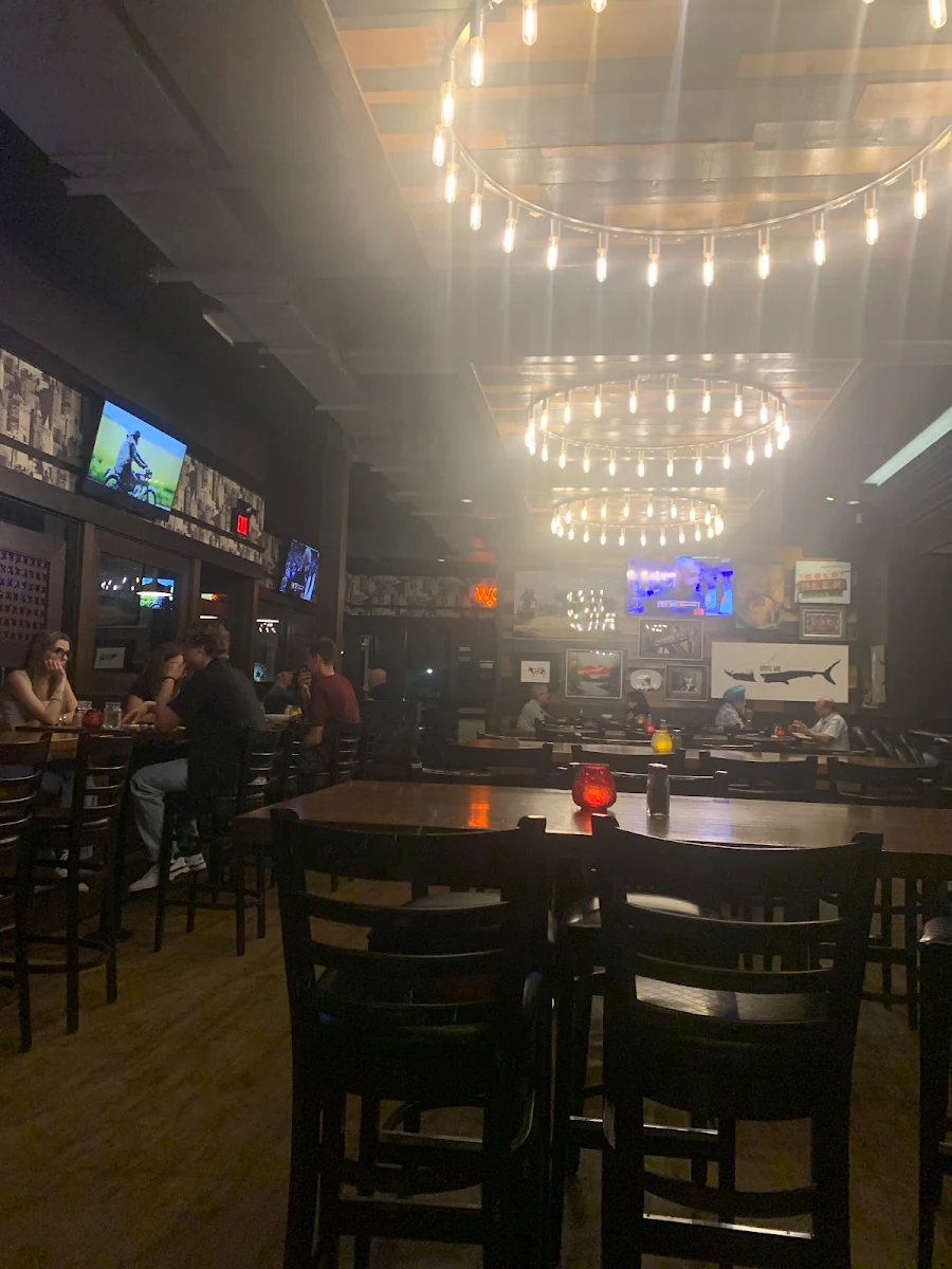 Vibe, State & Main