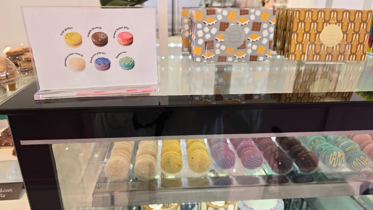 Vibe, Jac and Jill's Bakeshop