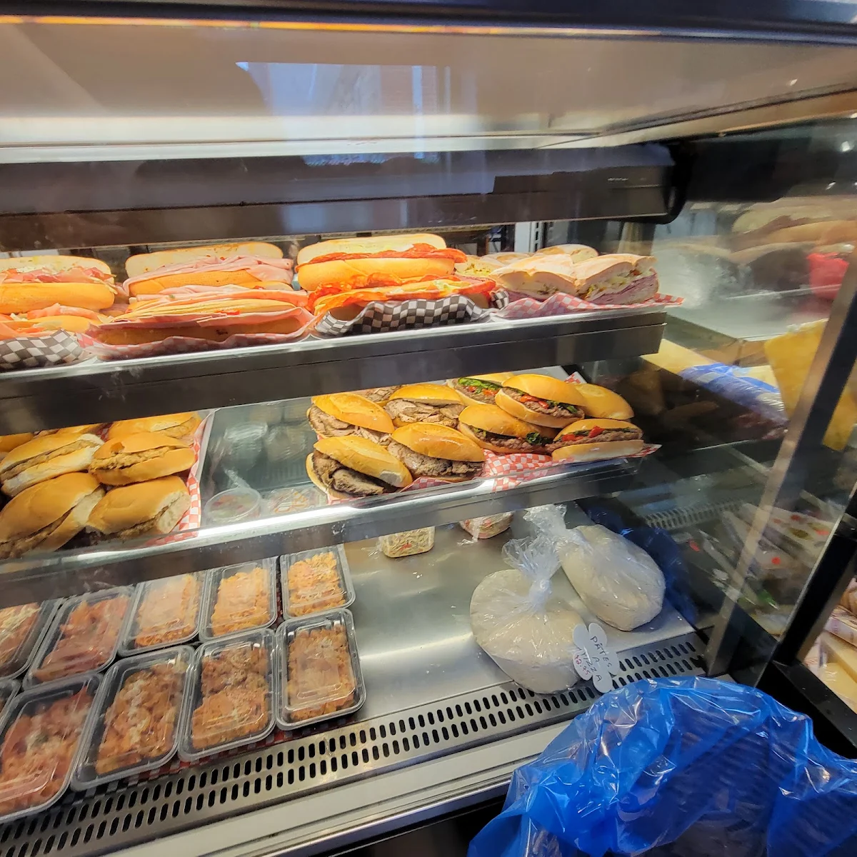 Vibe, Chez Mariano Boulangerie