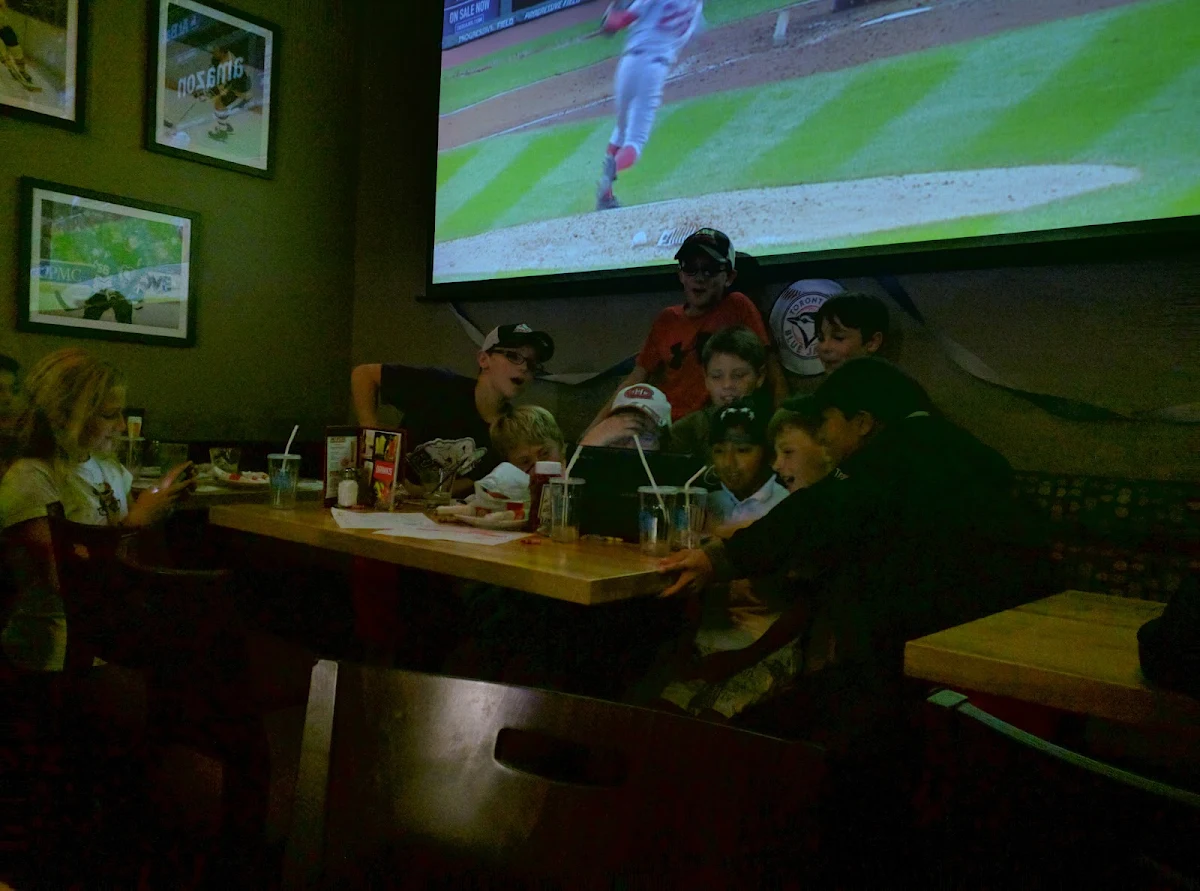 Vibe, Boston Pizza
