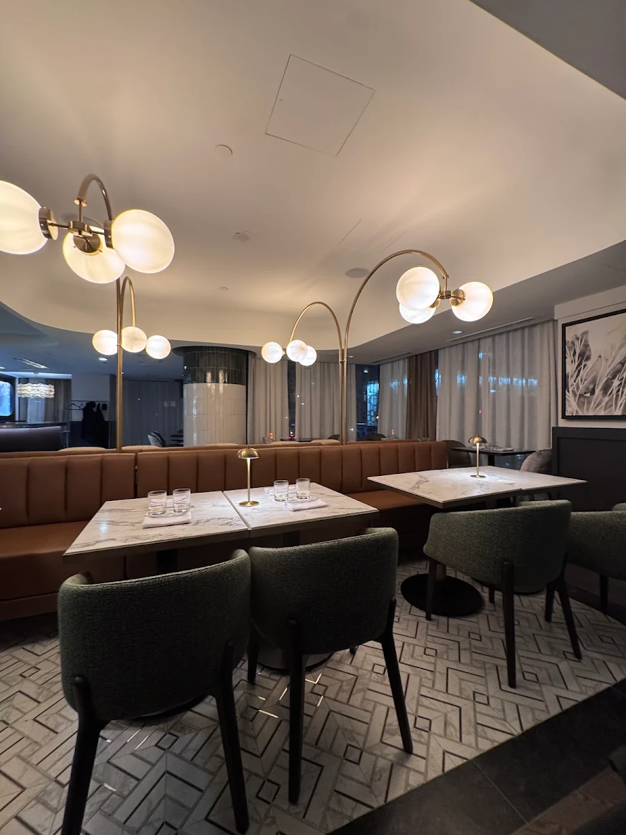 Vibe, Muse Bistro + Bar