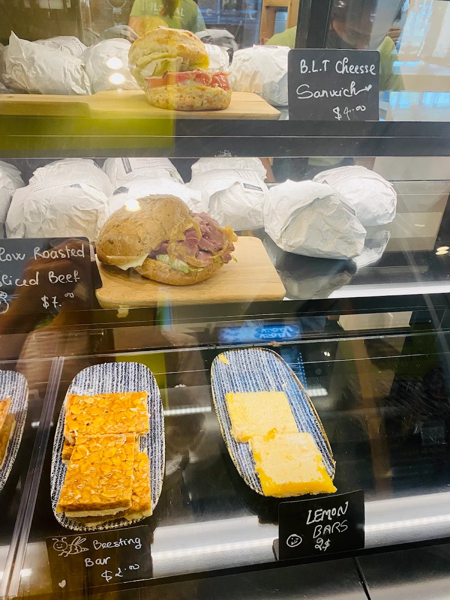 Vibe, The Local Cafe and Restaurant