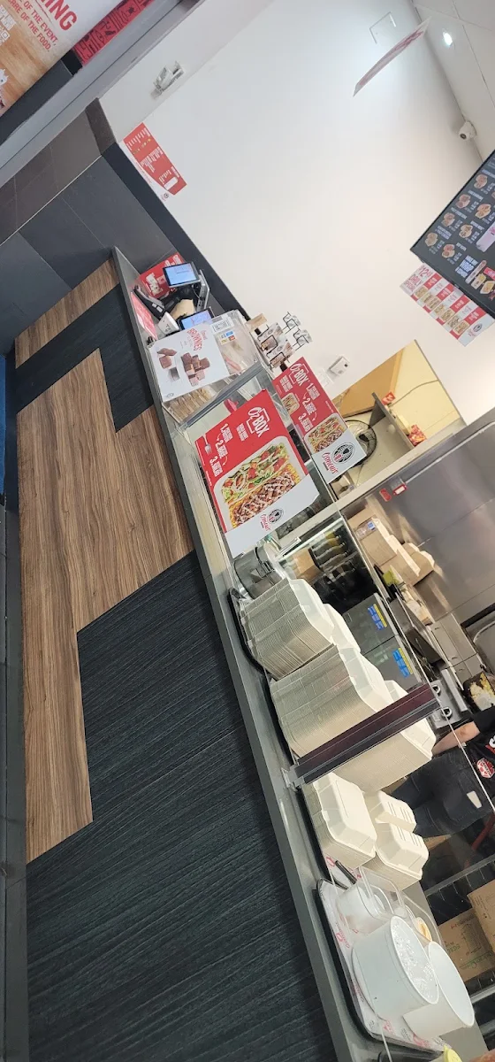 Vibe, Osmow's Shawarma