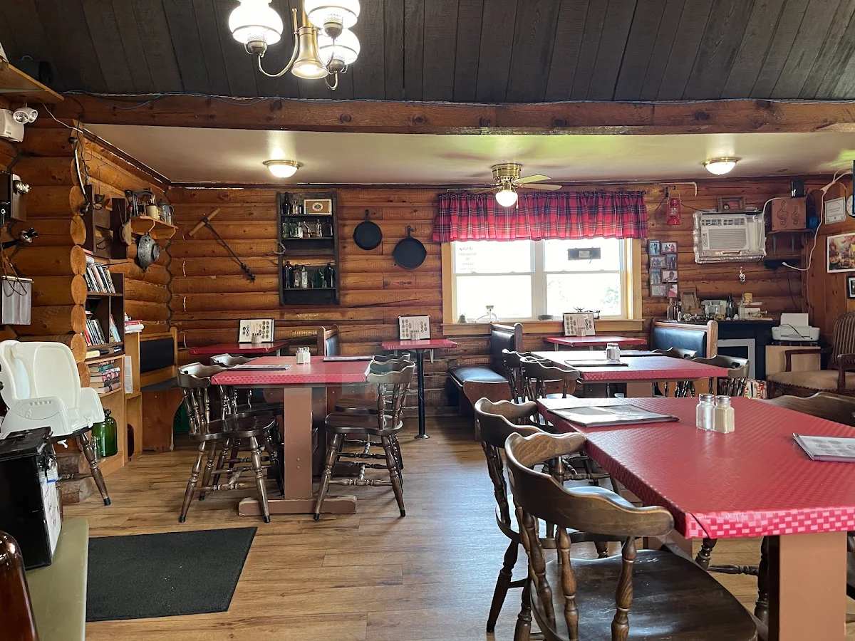 Vibe, Bev's Country Diner
