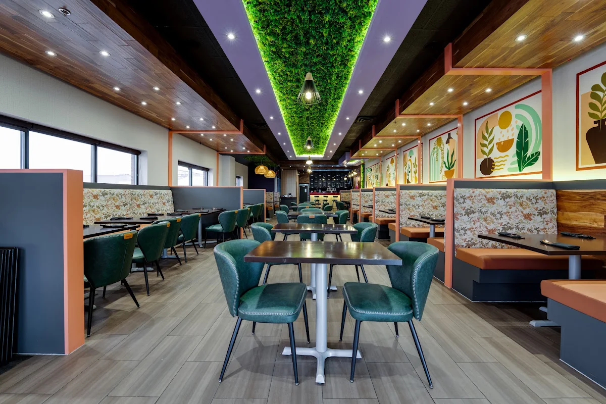 Vibe, Chaalo Mississauga - Modern Indian Eatery + Bar