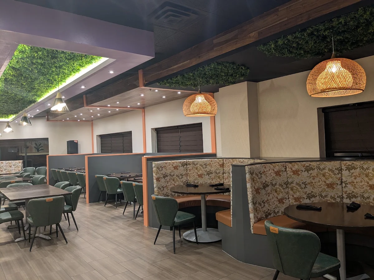 Vibe, Chaalo Mississauga - Modern Indian Eatery + Bar