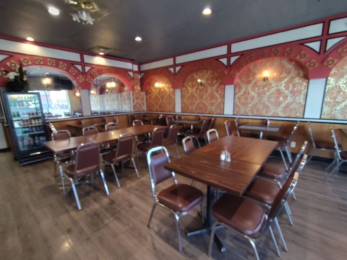Vibe, Ken's Chinese Restaurant