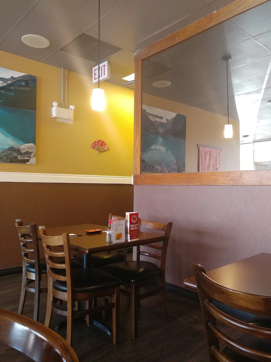 Vibe, Tsuki Japanese restaurant