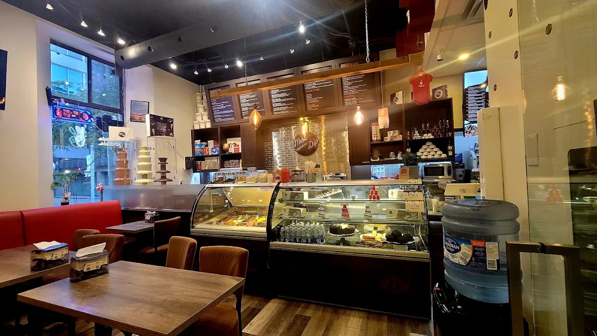 Vibe, Melt n dip Sweets, Desserts and Gelato