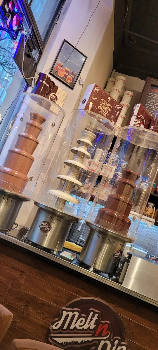 Vibe, Melt n dip Sweets, Desserts and Gelato