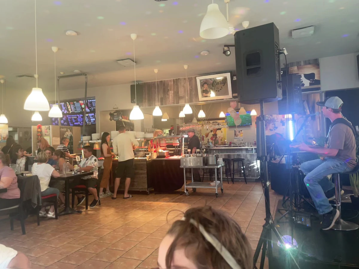 Vibe, Restaurant Cantine De Luxe