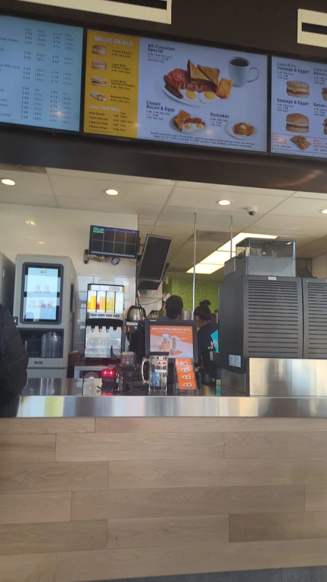 Menu, A&W Canada