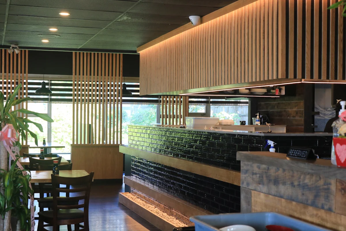 Vibe, Sushi Modo - Port Moody