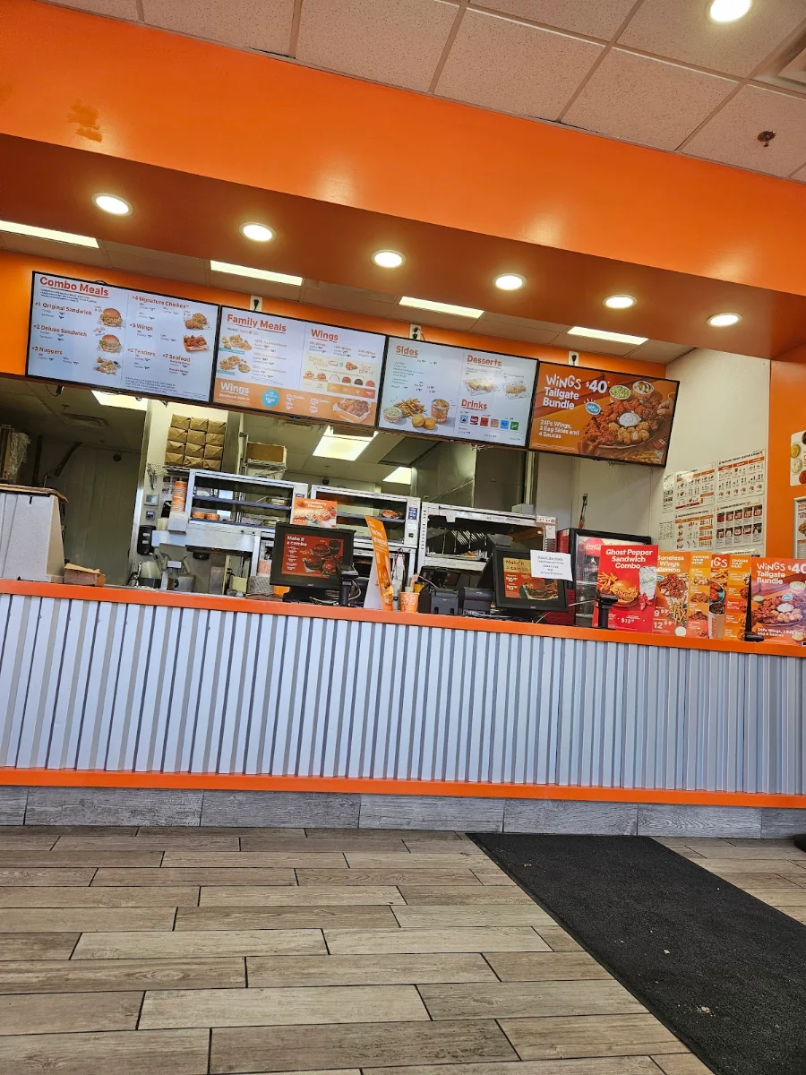 Menu, Popeyes Louisiana Kitchen