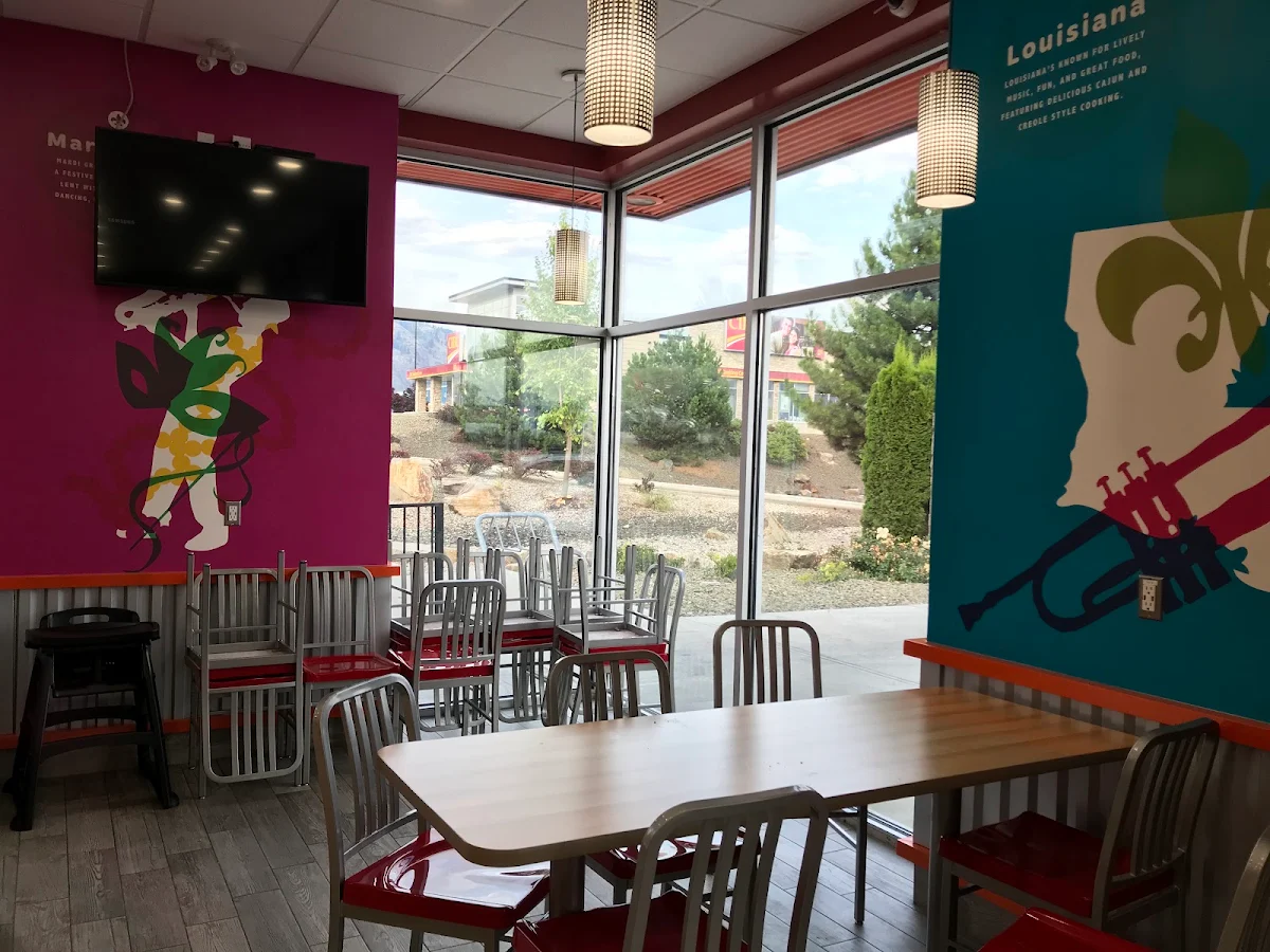 Vibe, Popeyes Louisiana Kitchen