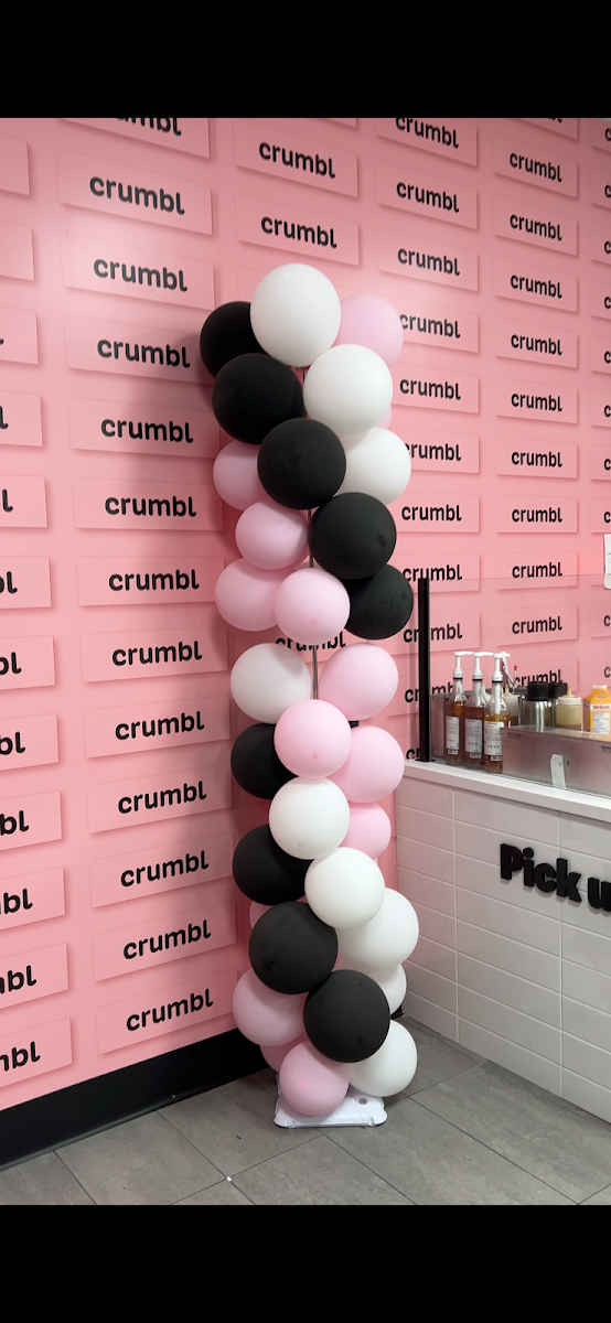 Menu, Crumbl