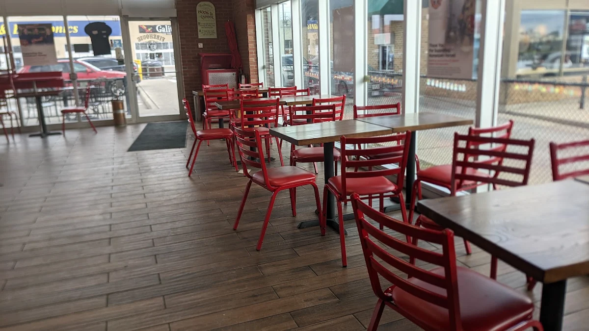 Vibe, Firehouse Subs Hespeler Road